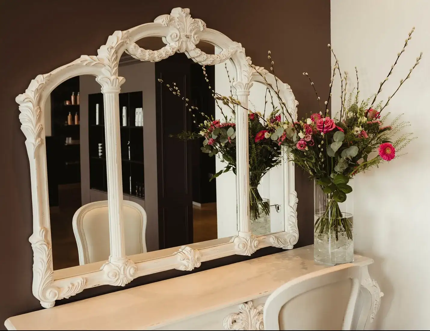 Miroir de salon de coiffure